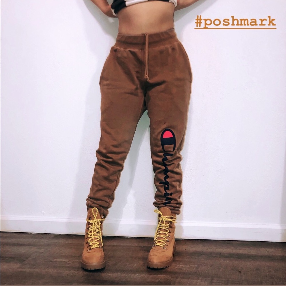 Brown champion sweats